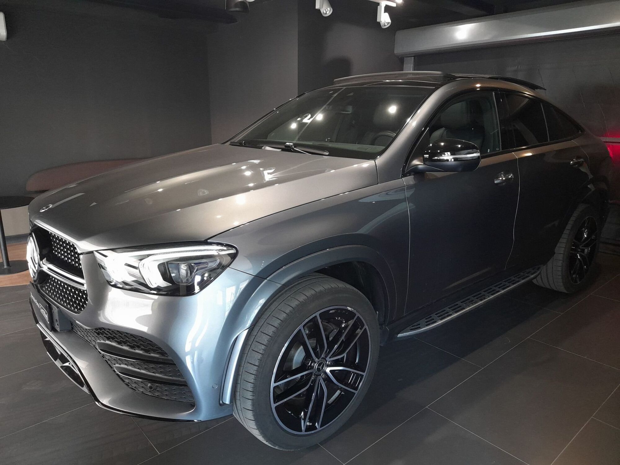 Mercedes-Benz GLE Coup&eacute; 300 d 4Matic Mild Hybrid Coup&eacute; Premium Plus del 2023 usata a Pozzuoli