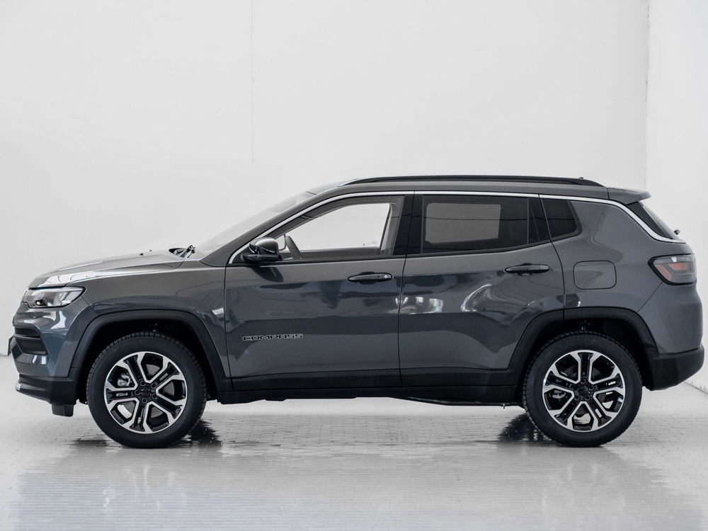 Jeep Compass nuova a Prato (3)