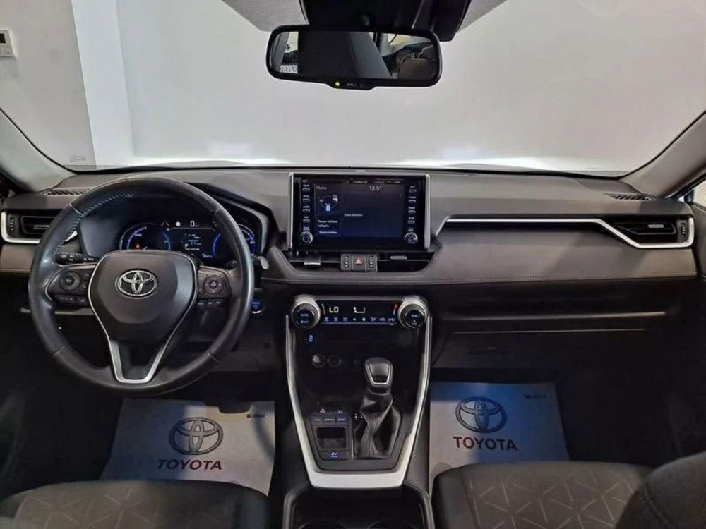 Toyota Rav4 usata a Roma (9)