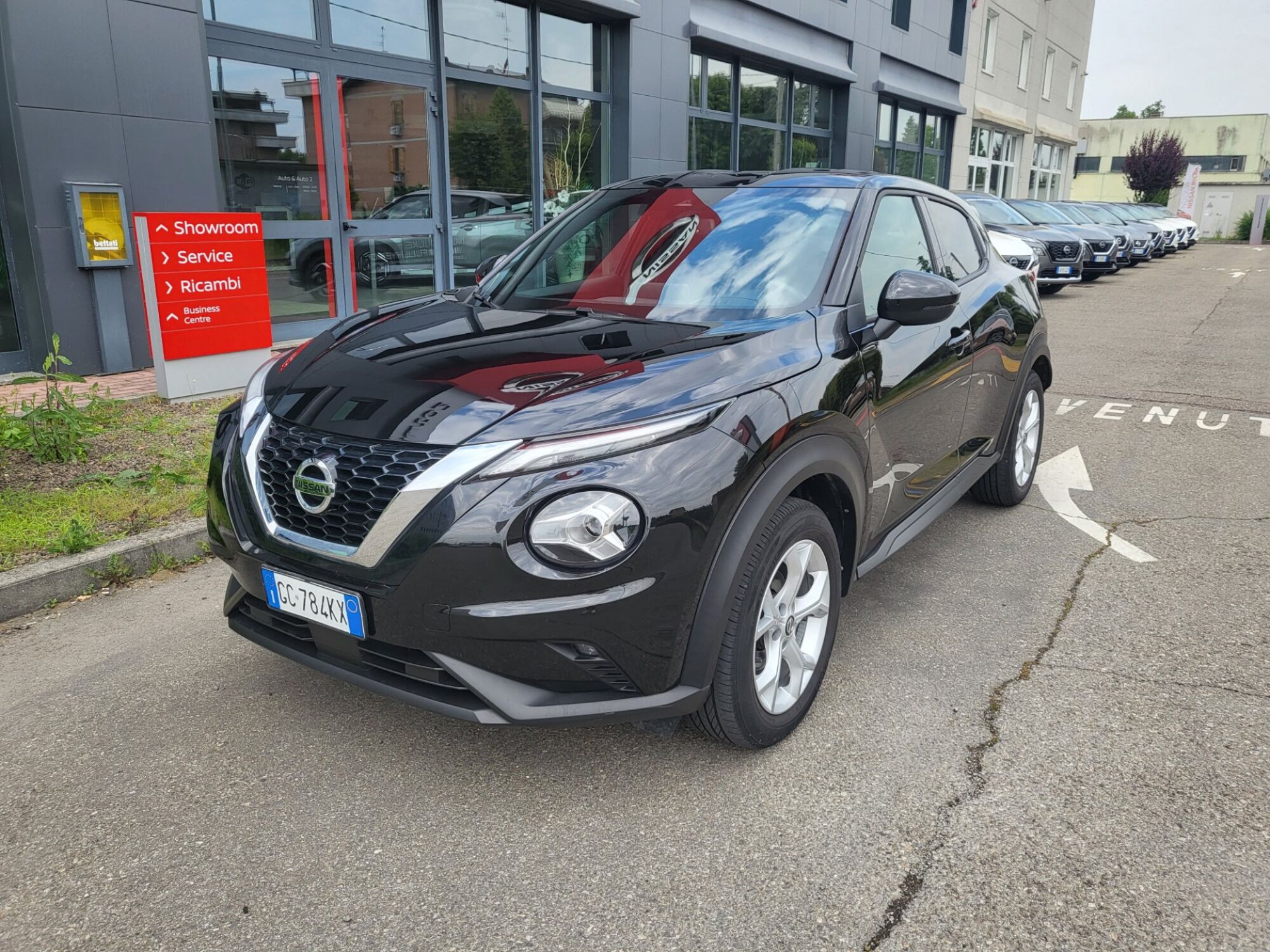 Nissan Juke 1.0 dig-t N-Connecta 114cv del 2021 usata a Parma