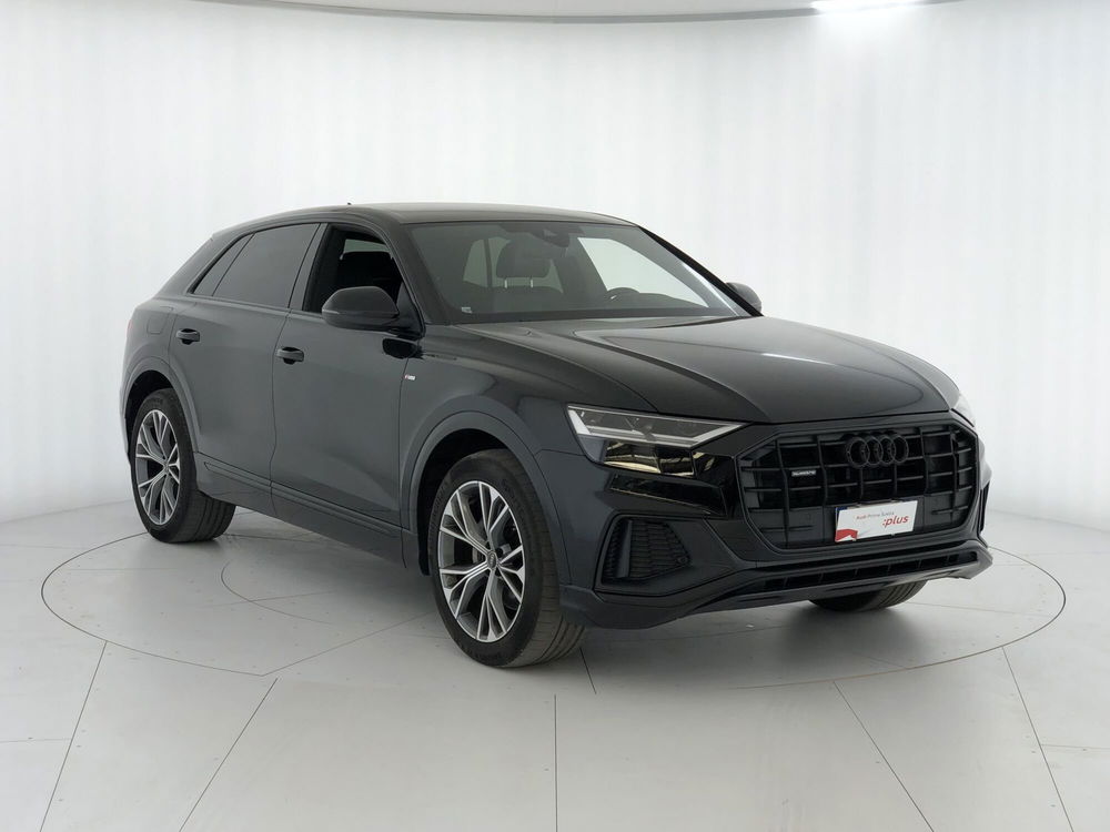 Audi Q8 usata a Massa-Carrara (7)