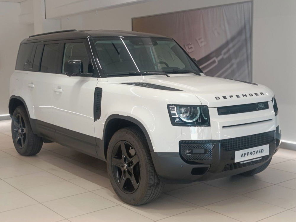 Land Rover Defender usata a Savona