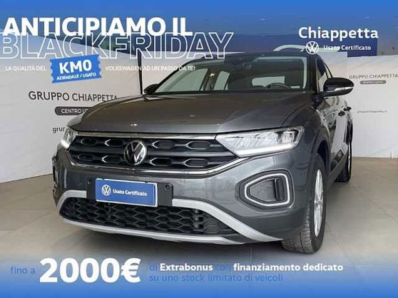 Volkswagen T-Roc 2.0 tdi Life 115cv del 2023 usata a Rende