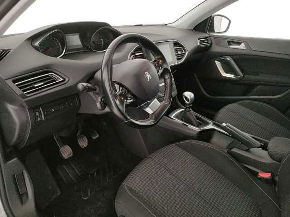 Peugeot 308 usata a Caserta (19)