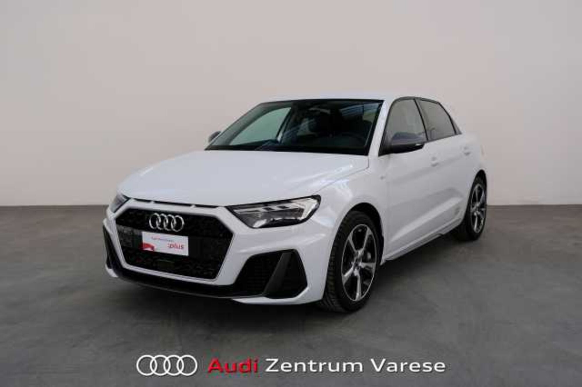 Audi A1 Sportback 40 2.0 tfsi S Line Edition 207cv s-tronic del 2023 usata a Varese