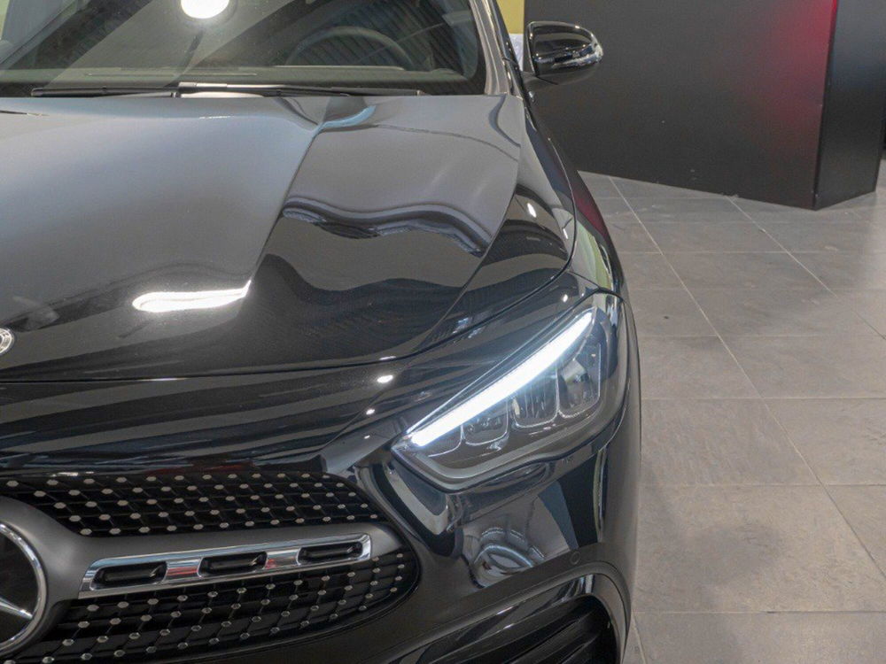 Mercedes-Benz GLA SUV nuova a Ancona (3)