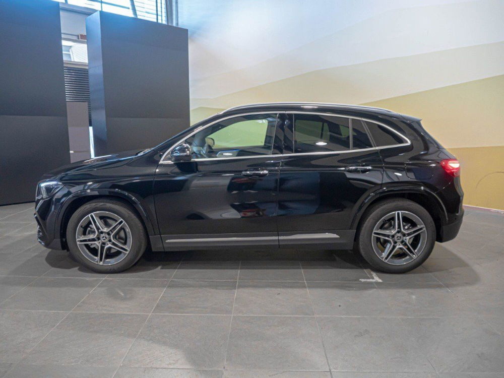 Mercedes-Benz GLA SUV nuova a Ancona (5)