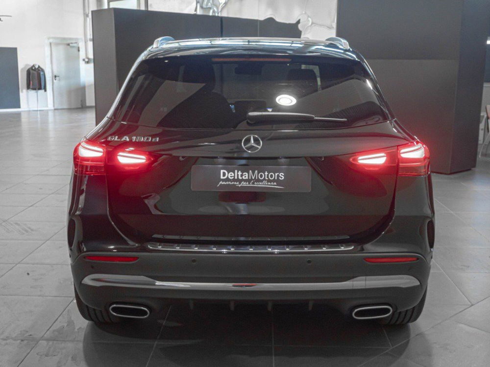 Mercedes-Benz GLA SUV nuova a Ancona (7)