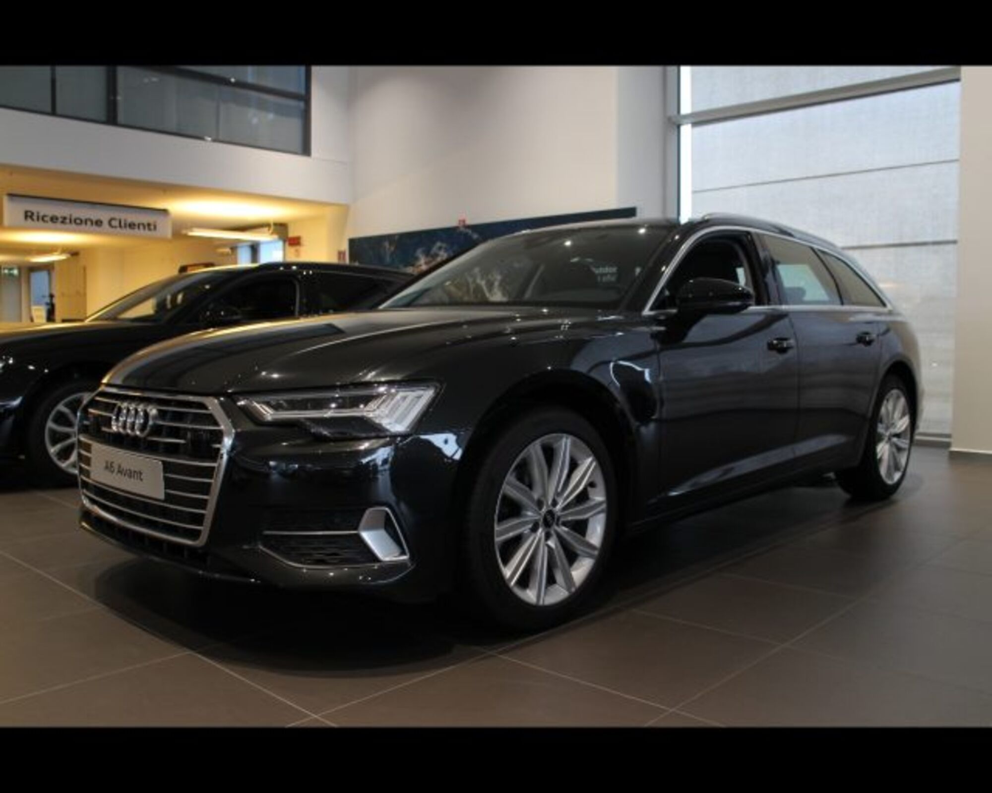 Audi A6 Avant 40 2.0 tdi mhev 12V Business s-tronic del 2021 usata a Conegliano