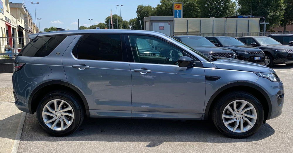 Land Rover Discovery Sport usata a Pisa (7)