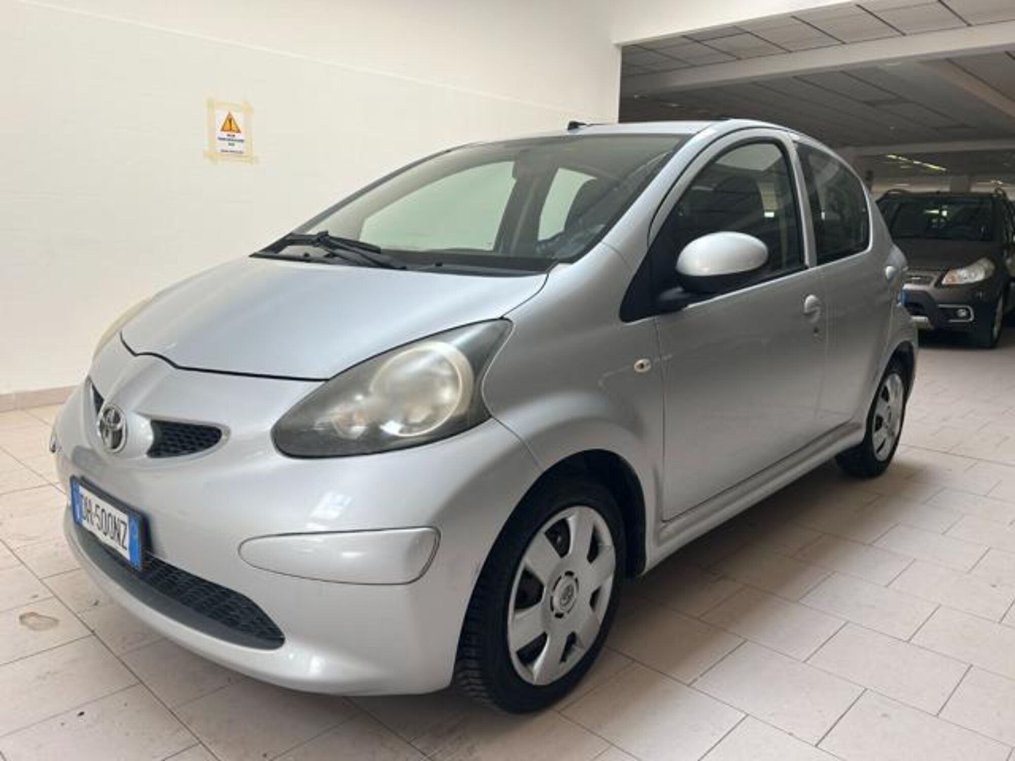 Toyota Aygo 1.0 12V VVT-i 5 porte M-MT del 2007 usata a Bra