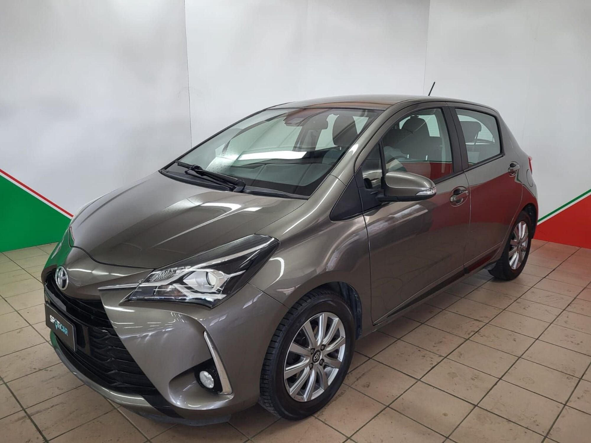 Toyota Yaris 1.0 5 porte Active  del 2018 usata a Terranuova Bracciolini