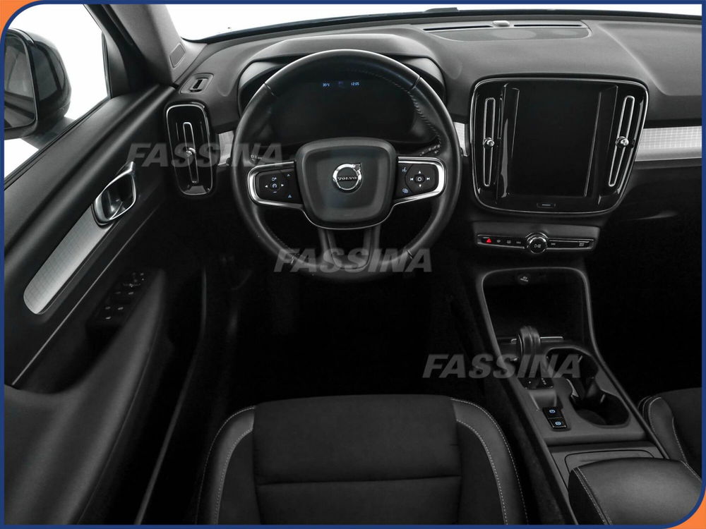 Volvo XC40 usata a Milano (10)