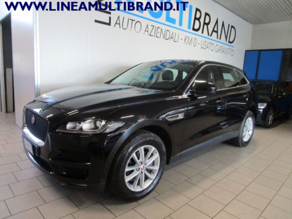 Jaguar F-Pace usata a Piacenza (6)