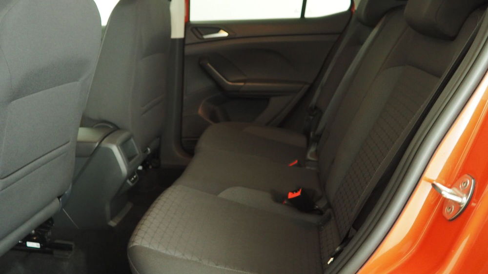 Volkswagen T-Cross usata a Torino (13)