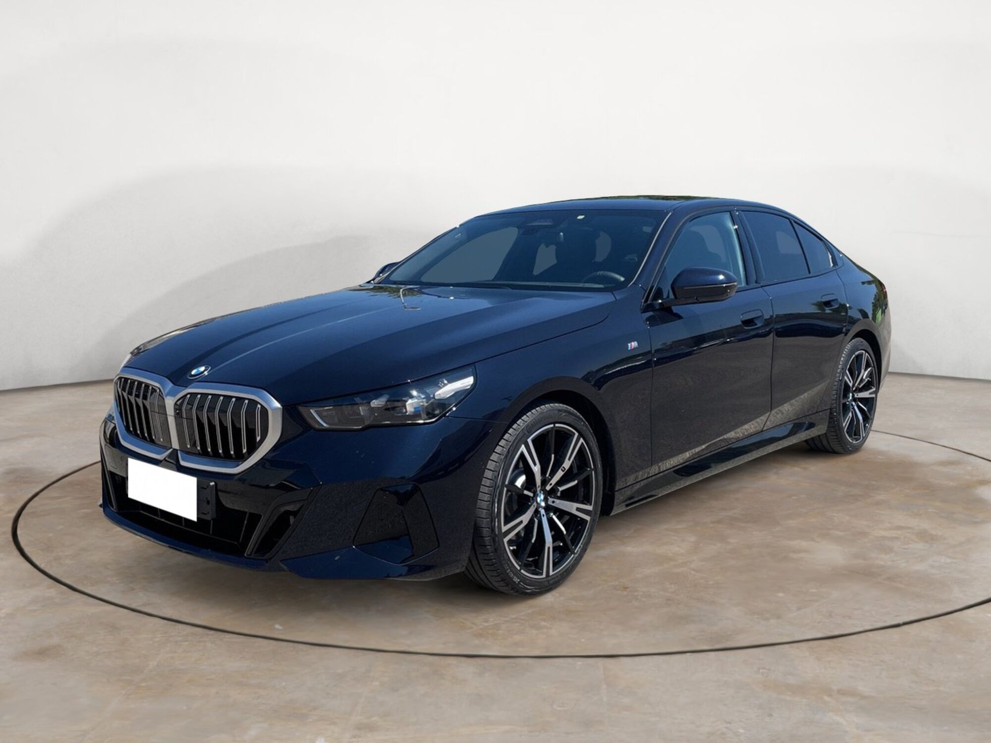 BMW Serie 5 520d 48V sdrive auto del 2024 usata a Terni