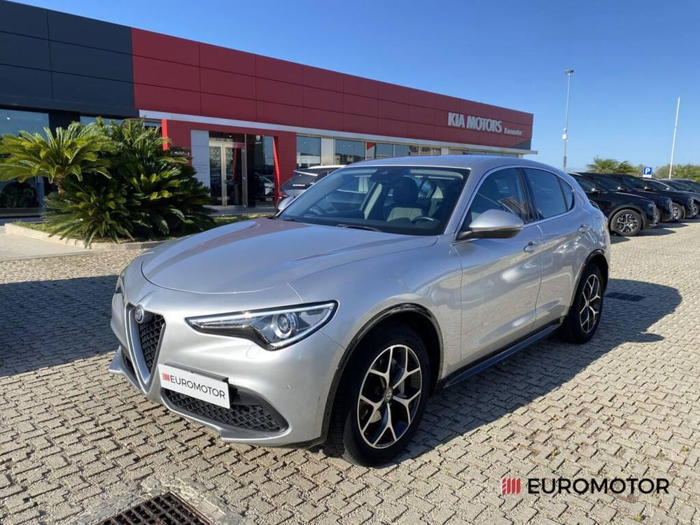 Alfa Romeo Stelvio usata a Bari