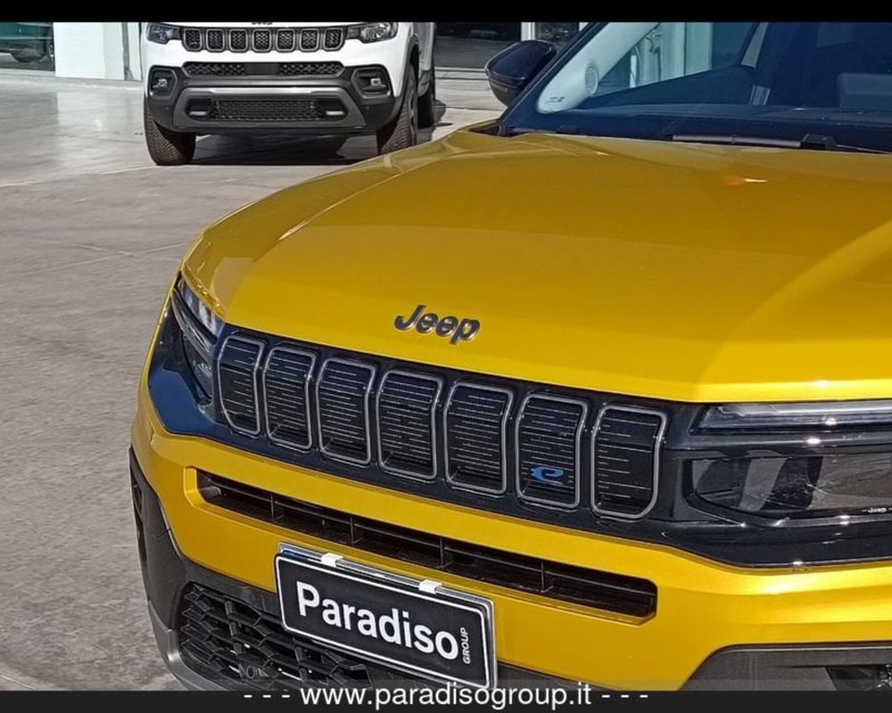 Jeep Avenger nuova a Catanzaro (12)