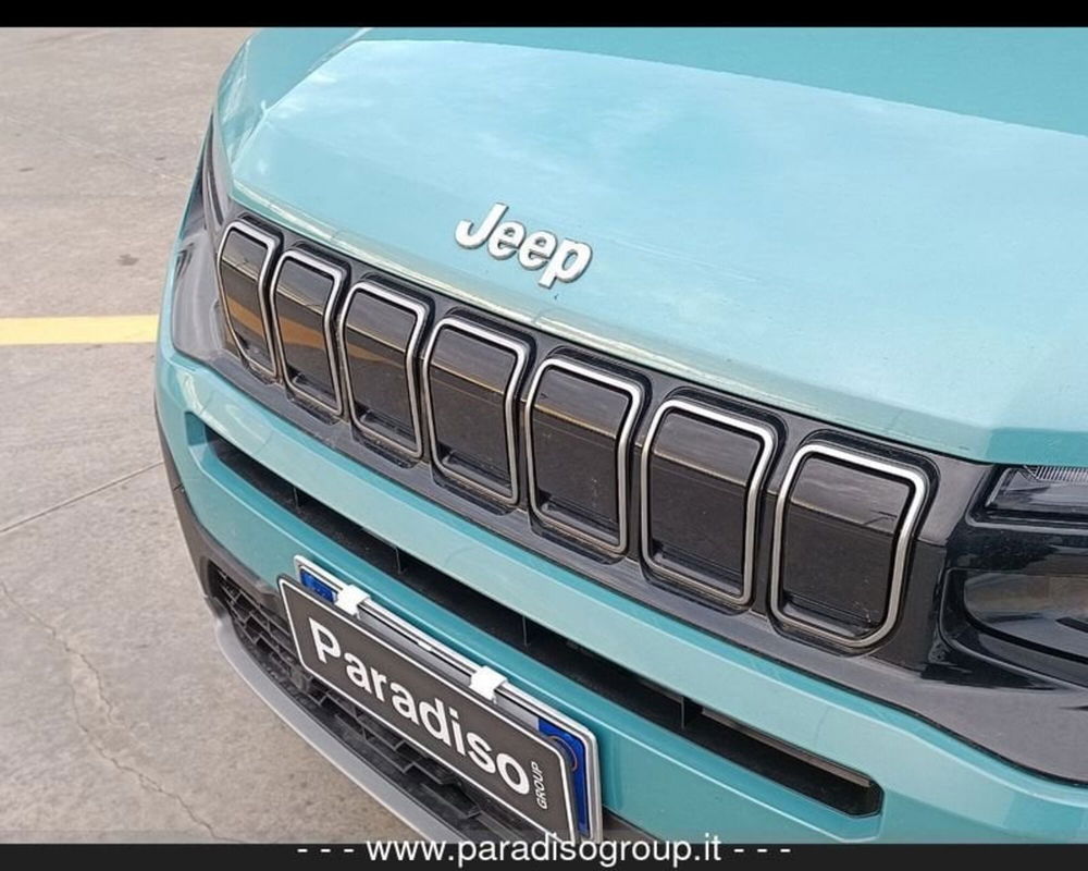 Jeep Avenger nuova a Catanzaro (14)