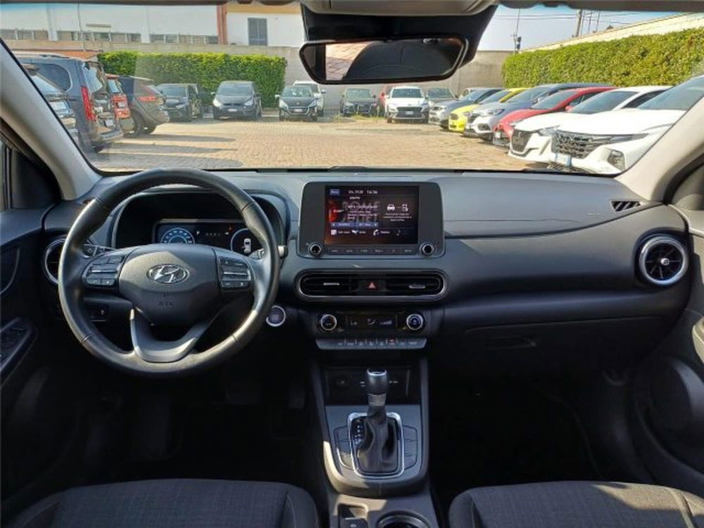 Hyundai Kona usata a Bari (11)