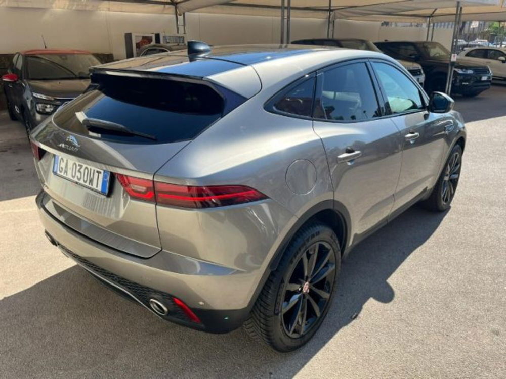 Jaguar E-Pace usata a Trapani (9)