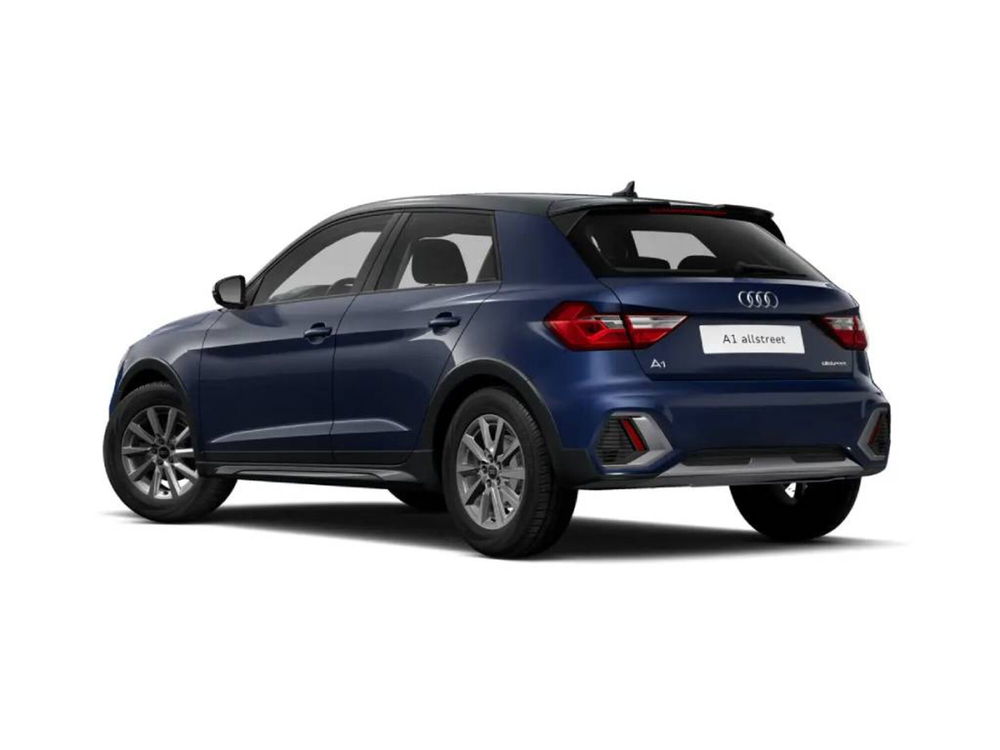 Audi A1 allstreet nuova a Novara (3)