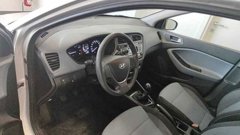 Hyundai i20 usata a Firenze (5)