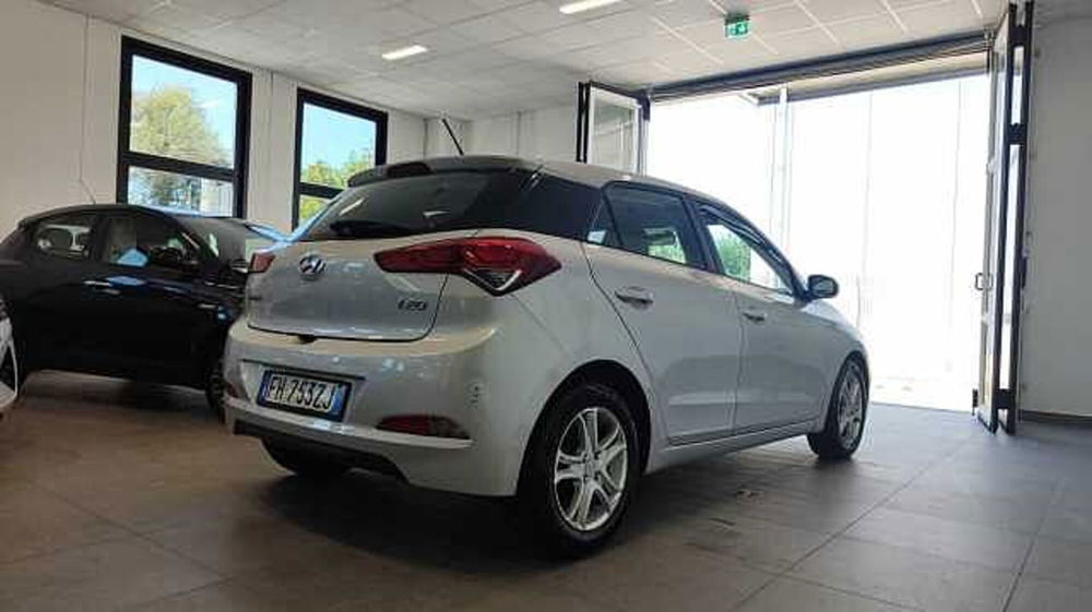 Hyundai i20 usata a Firenze (9)