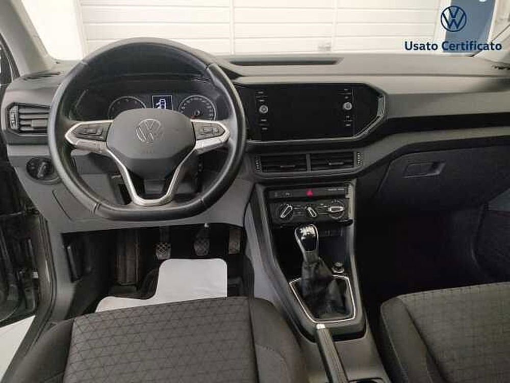 Volkswagen T-Cross usata a Varese (15)