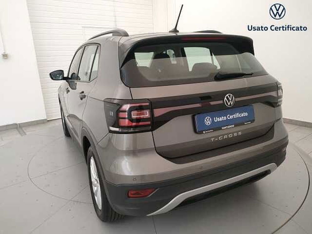 Volkswagen T-Cross usata a Varese (8)