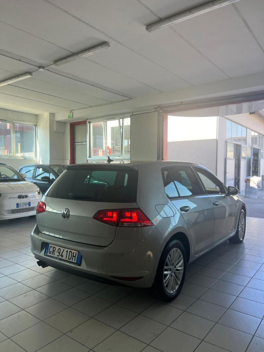 Volkswagen Golf usata a Napoli (4)