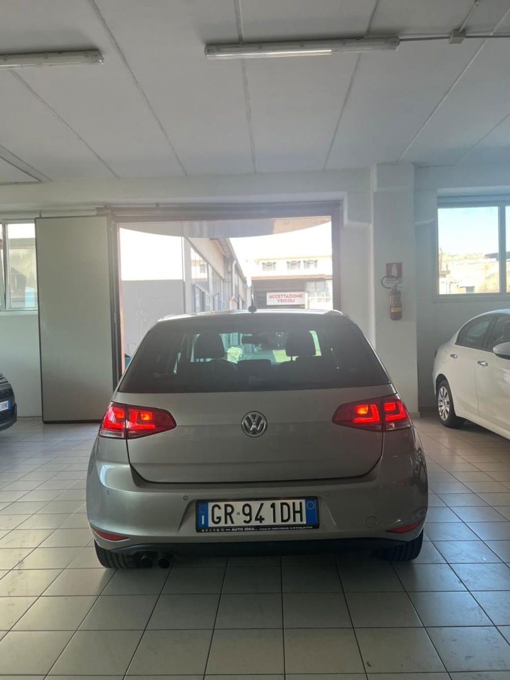 Volkswagen Golf usata a Napoli (5)