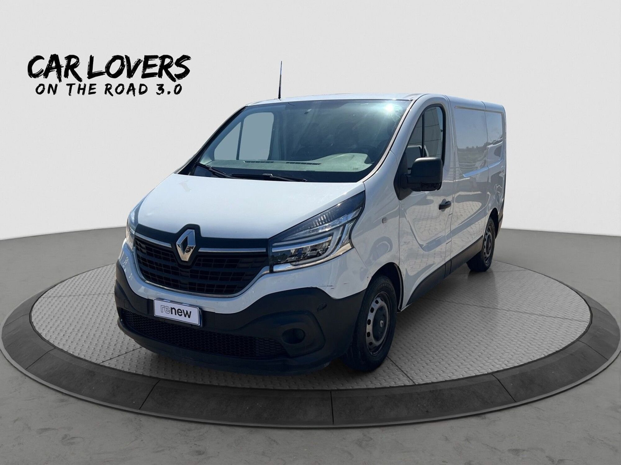 Renault Trafic Furgone T29 2.0 dCi 120CV PL-TN-DC Furgone Ice Plus  del 2020 usata a Roma