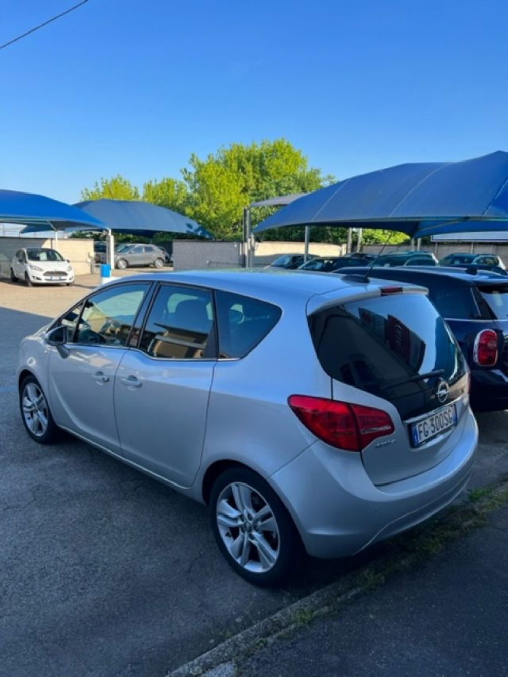 Opel Meriva usata a Novara (9)