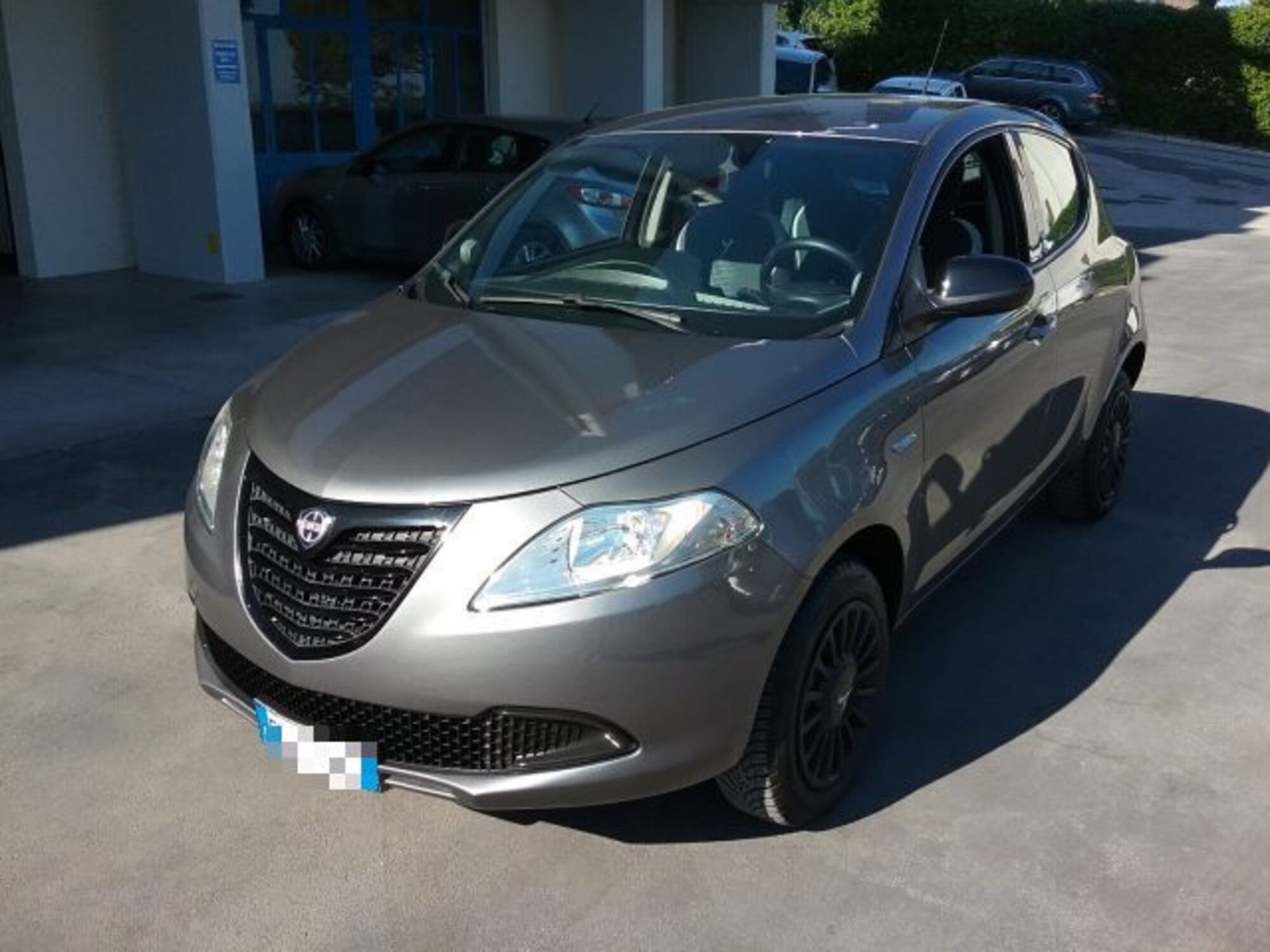 Lancia Ypsilon 0.9 TwinAir 85 CV 5 porte S&amp;S DFN Unyca del 2014 usata a Macerata