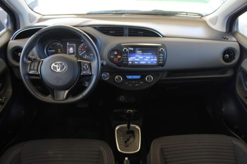 Toyota Yaris usata a Roma (9)