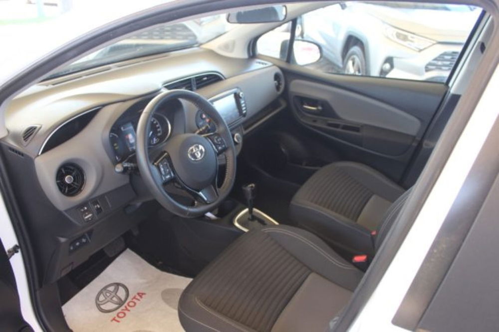 Toyota Yaris usata a Roma (12)