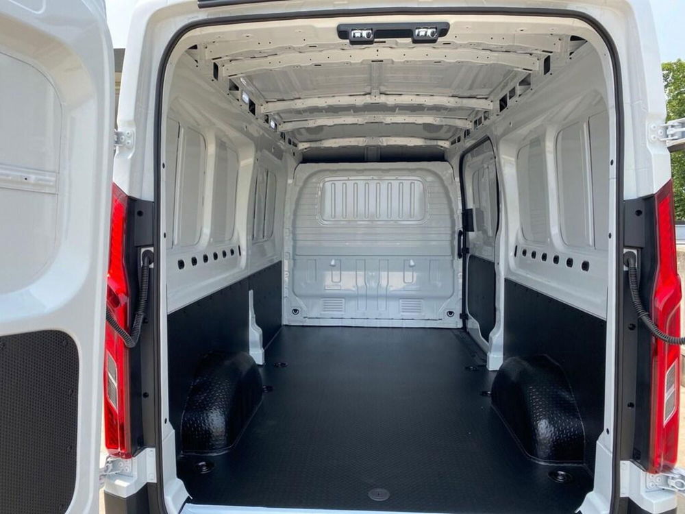 Fiat Ducato Furgone nuova a Torino (9)