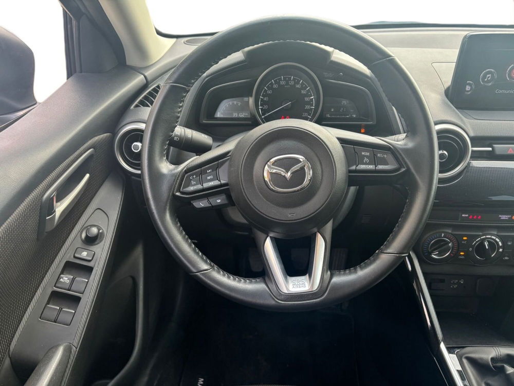 Mazda Mazda2 usata a Bari (11)