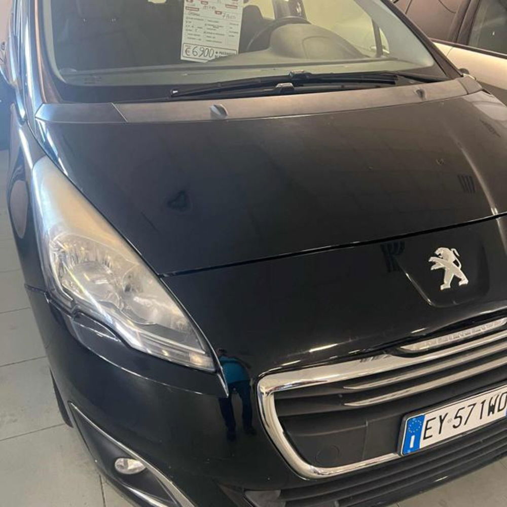 Peugeot 5008 usata a Ferrara