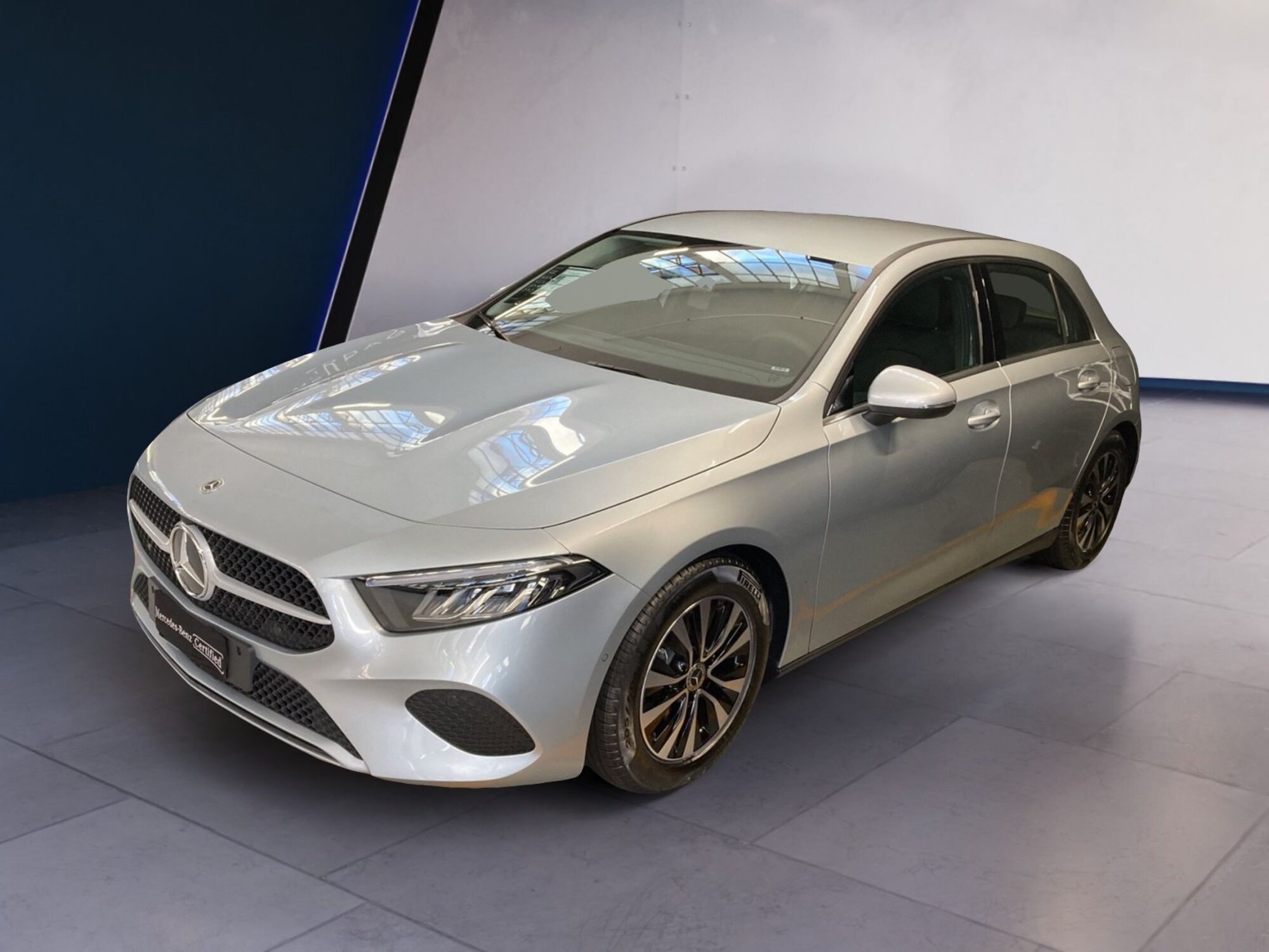 Mercedes-Benz Classe A 180 Advanced auto nuova a Milano