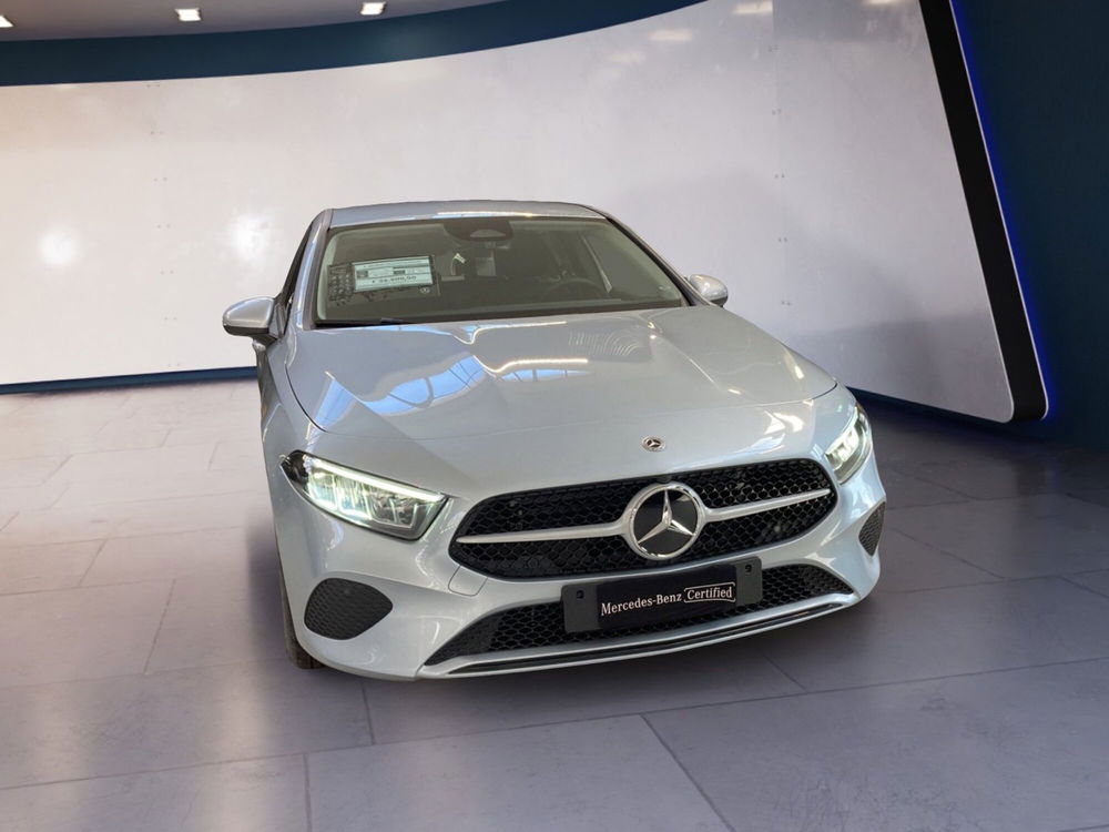 Mercedes-Benz Classe A nuova a Milano (6)