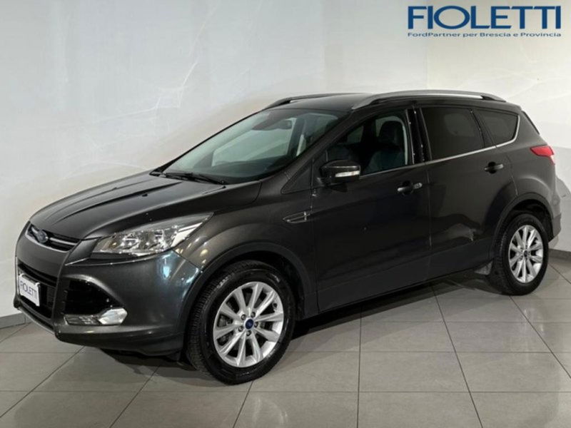 Ford Kuga 2.0 TDCI 120 CV S&amp;S 2WD Titanium del 2015 usata a Concesio