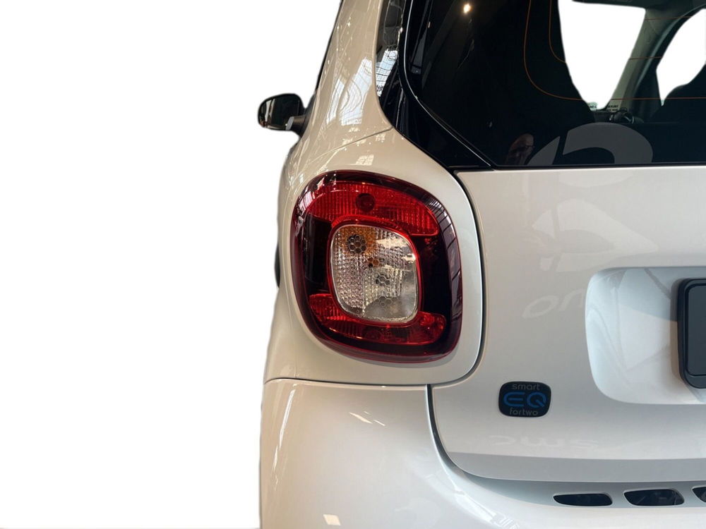 smart Fortwo nuova a Milano (10)