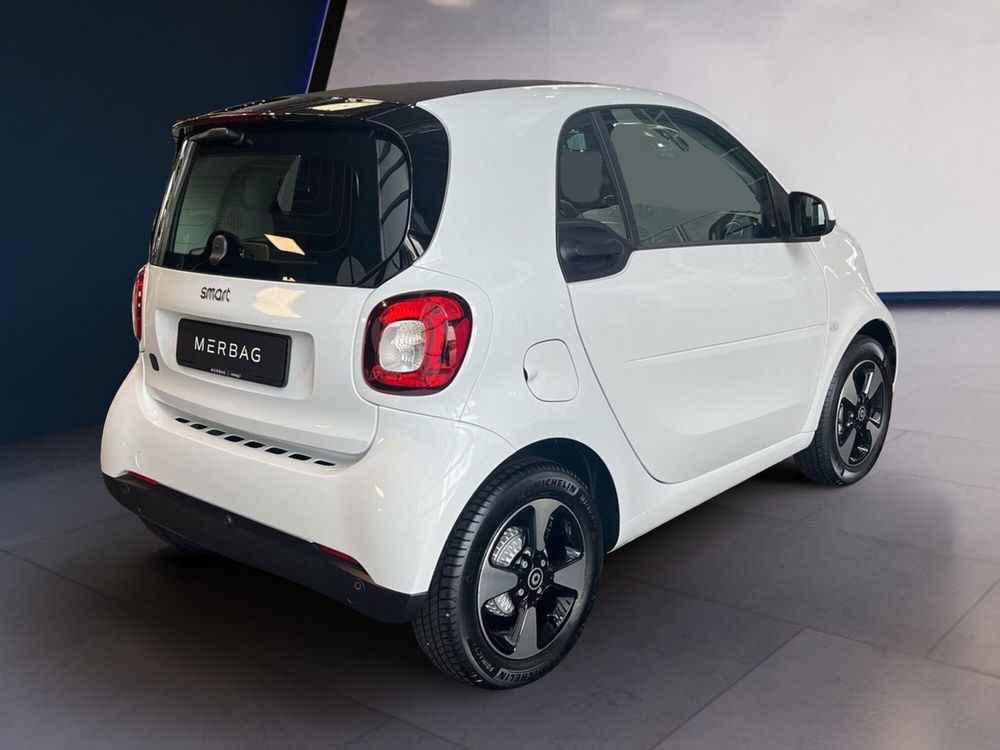 smart Fortwo nuova a Milano (6)