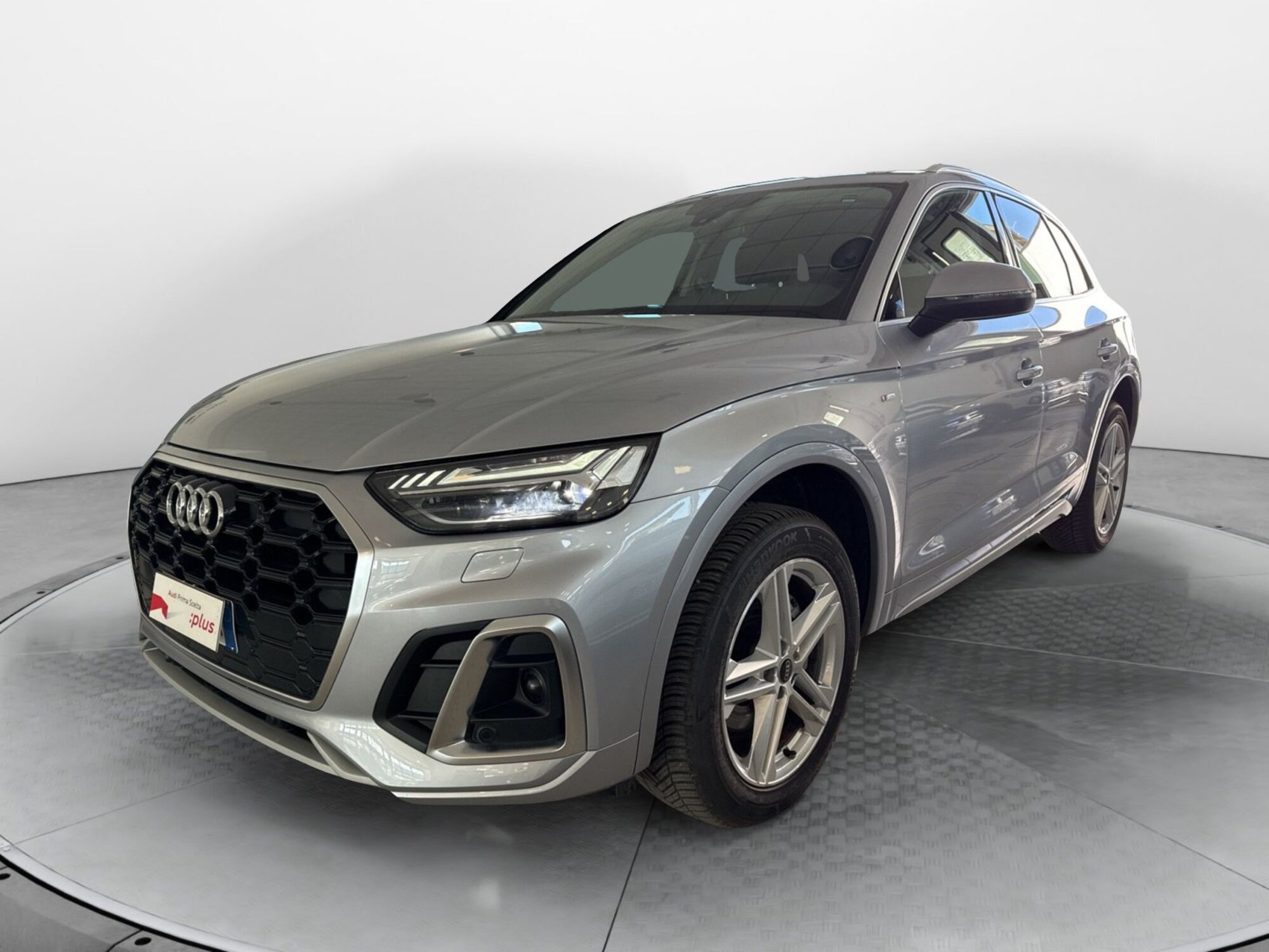 Audi Q5 40 2.0 tdi mhev 12V S line quattro s-tronic del 2023 usata a Pistoia