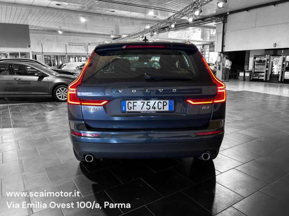 Volvo XC60 usata a Parma (6)