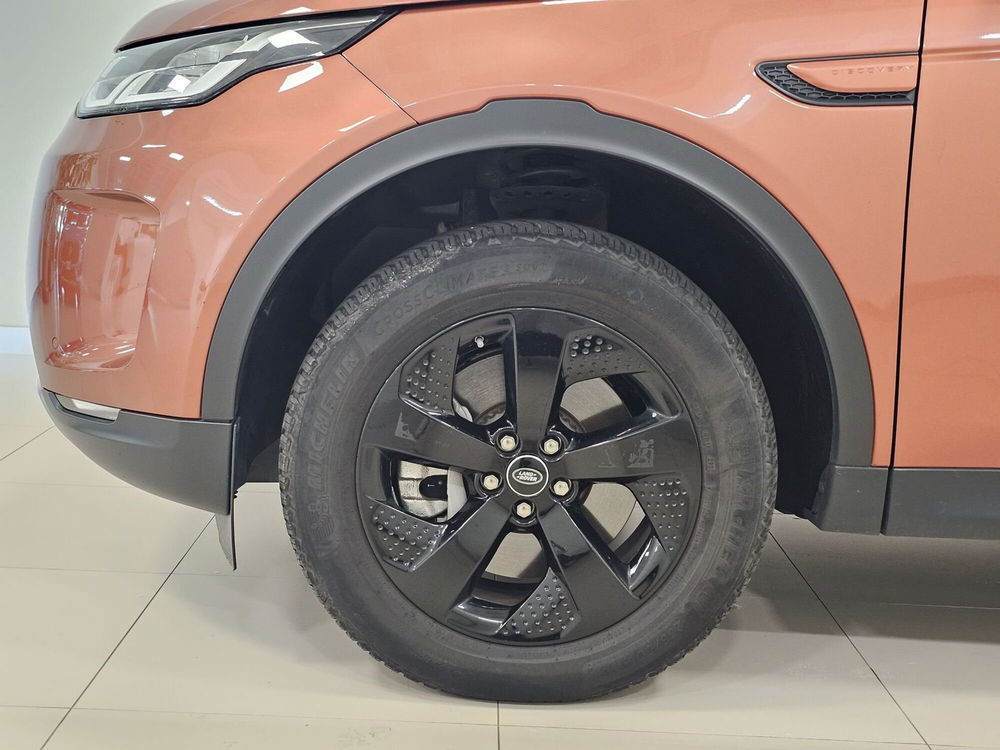 Land Rover Discovery Sport usata a Lodi (9)