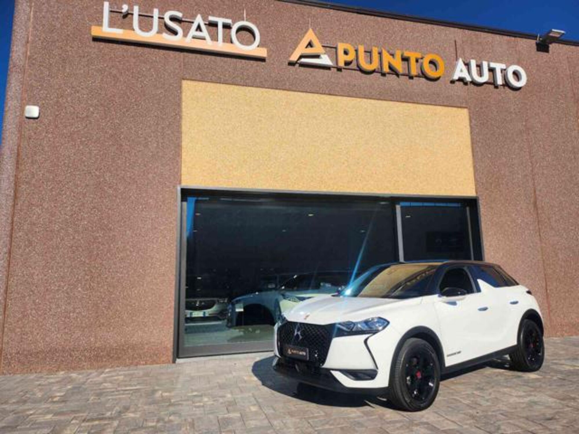 Ds DS 3 DS 3 Crossback BlueHDi 130 aut. Performance Line  del 2021 usata a Ancona