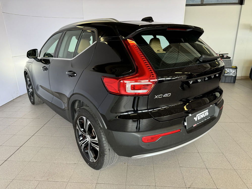 Volvo XC40 usata a Monza e Brianza (4)